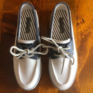 Sperry Topsider Bahama White/Navy Boat Shoe 6M